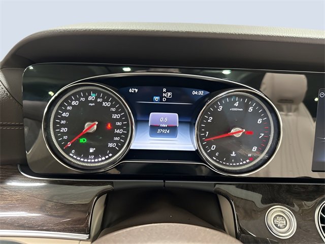 Used 2018 Mercedes-Benz E 400 4MATIC Cabriolet image 20