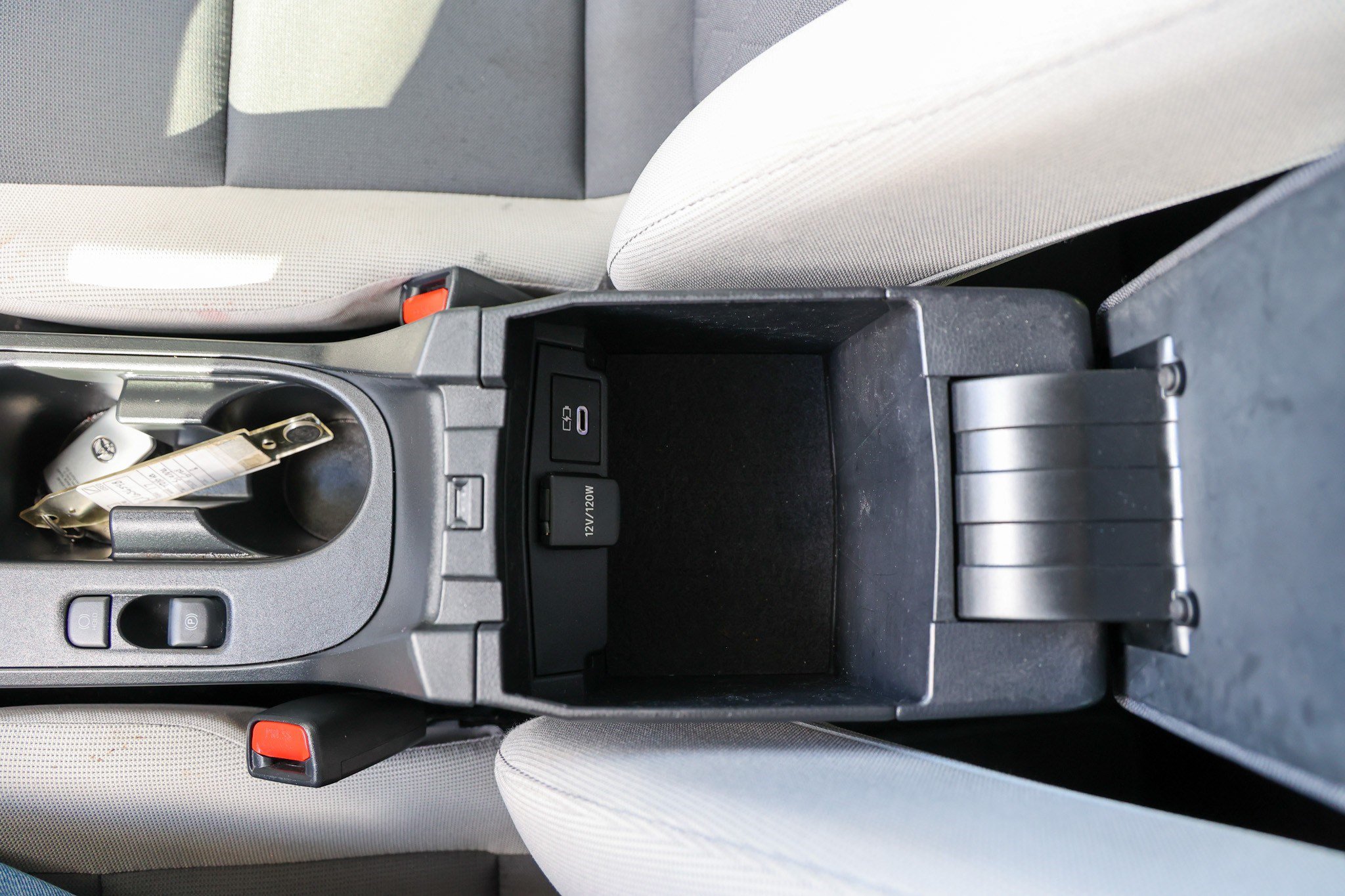 Certified 2025 Toyota Corolla LE FWD image 24
