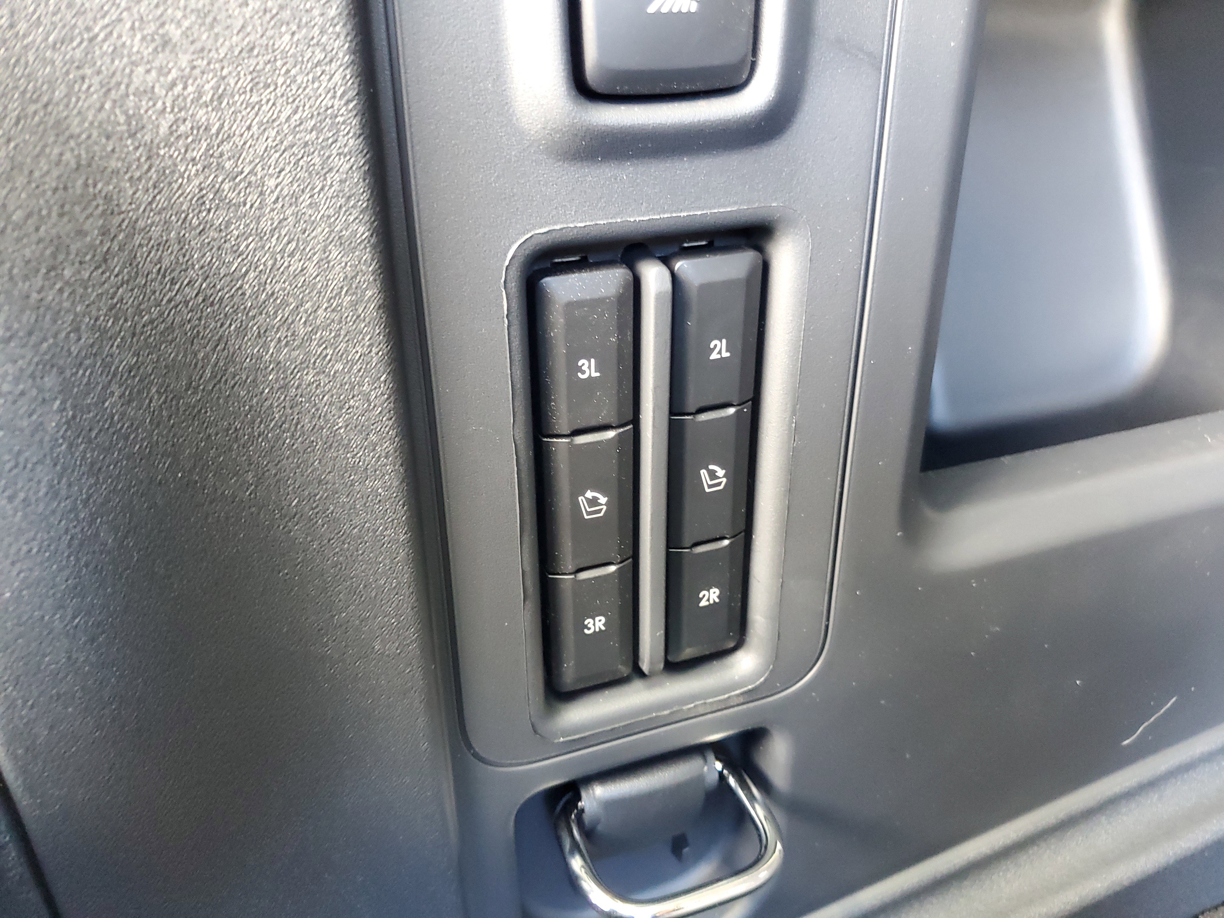 New 2025 Lincoln Navigator Reserve image 34