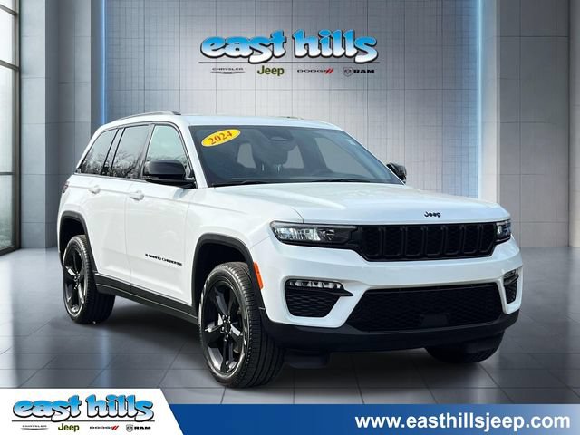 Certified 2024 Jeep Grand Cherokee Limited w/ Black Appearance Package AWD/4WD image 1