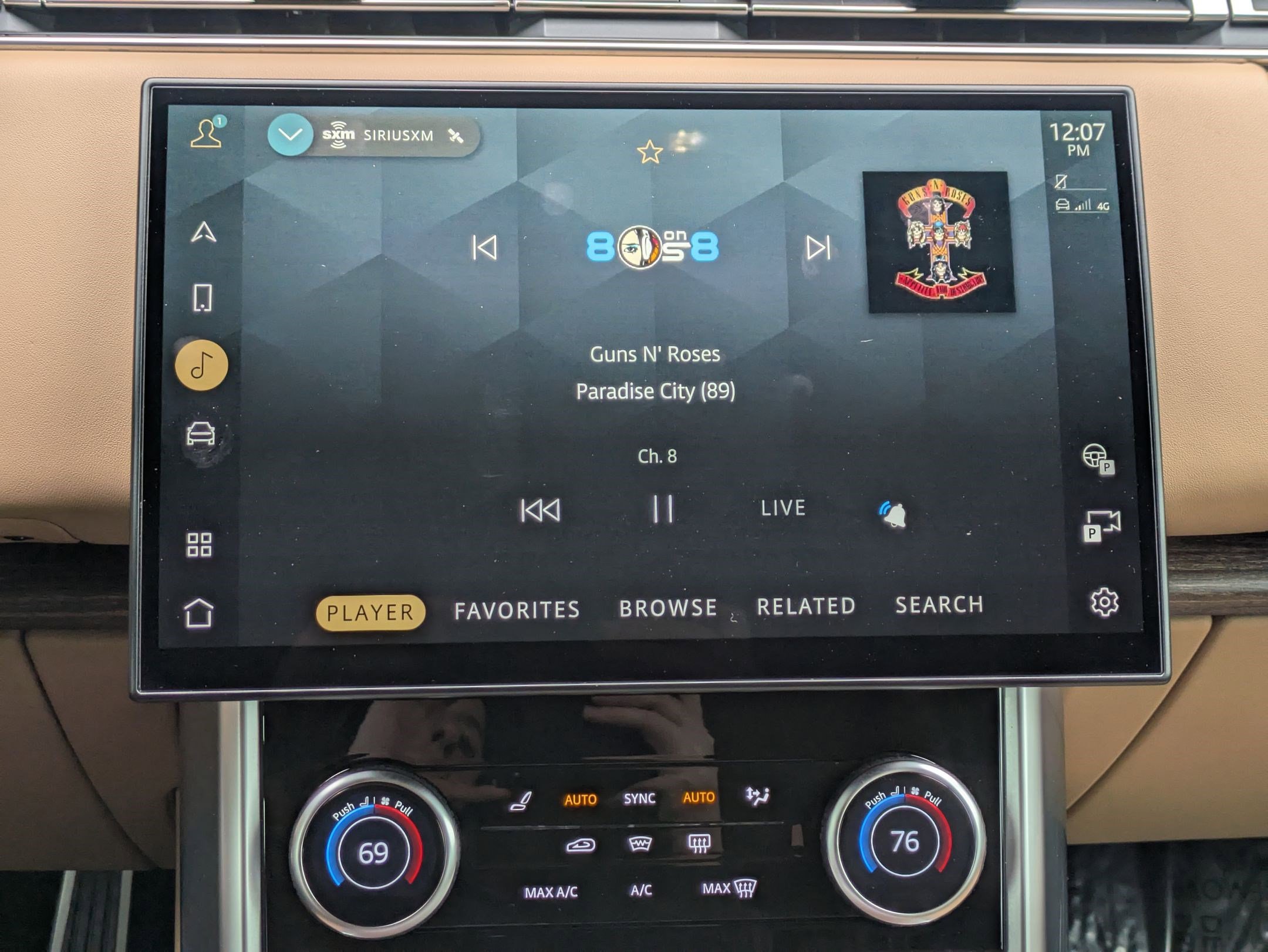 Certified 2023 Land Rover Range Rover SE image 19