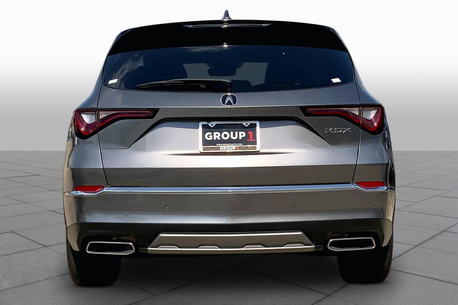Used 2026 Acura MDX w/ Technology Package FWD image 5