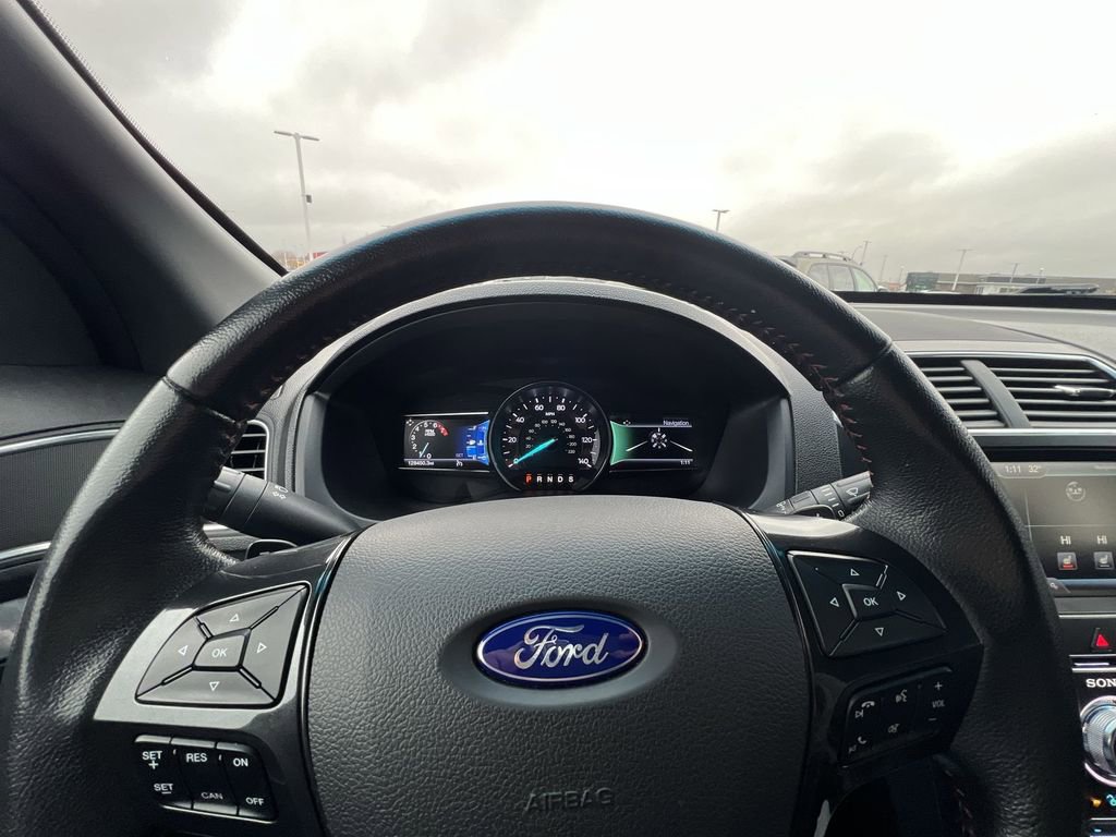 Used 2016 Ford Explorer Sport image 11