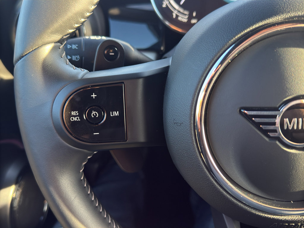 Used 2024 MINI Cooper S image 31