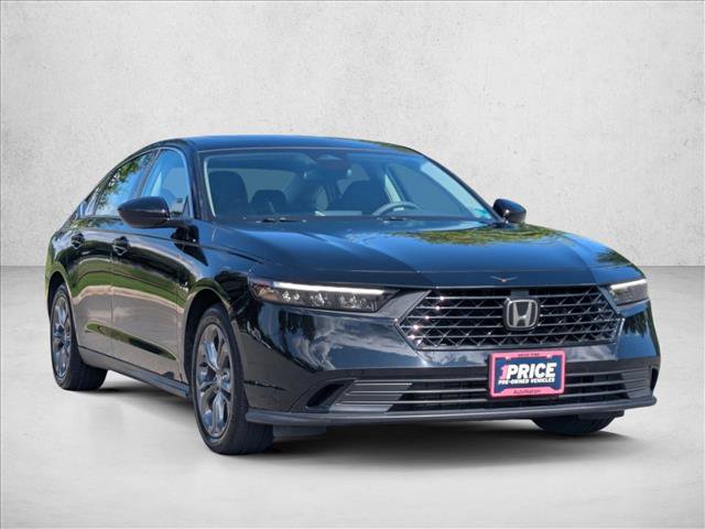 Used 2023 Honda Accord EX image 3