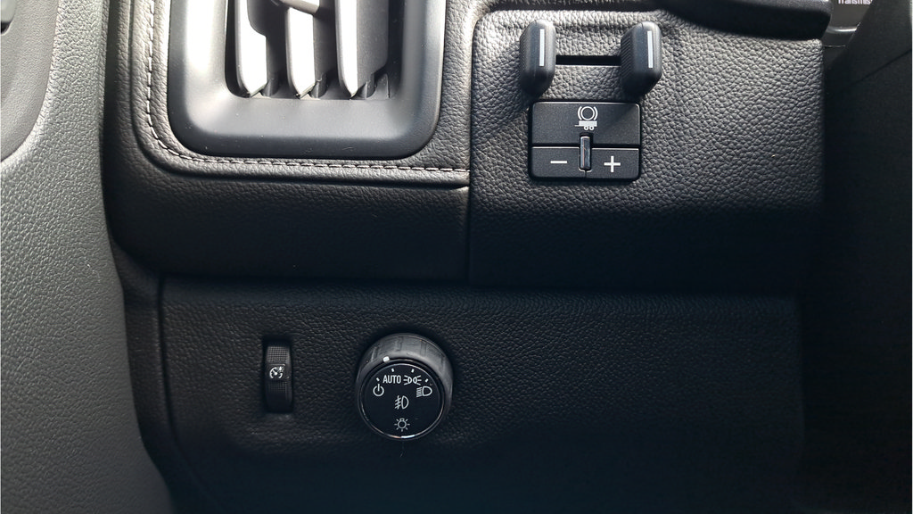 Used 2022 GMC Canyon Elevation w/ Elevation Premium Package RWD image 24