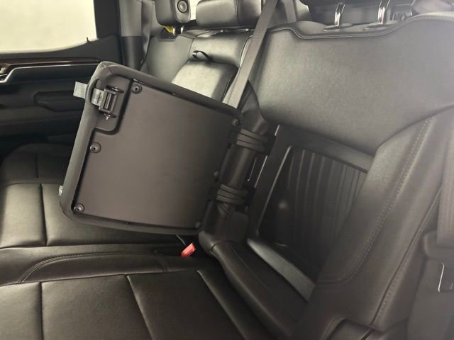 Used 2024 Chevrolet Silverado 1500 LT Trail Boss w/ Convenience Package II AWD/4WD image 15