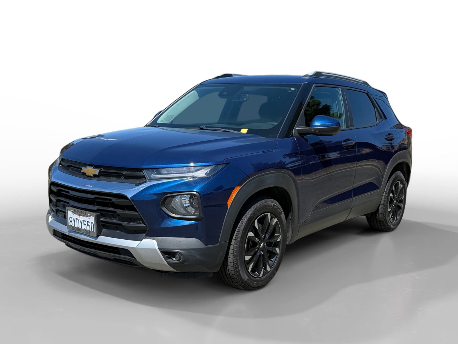 Used 2022 Chevrolet TrailBlazer LT FWD image 1