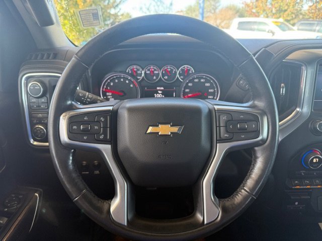 Used 2020 Chevrolet Silverado 1500 LT w/ Convenience Package image 22