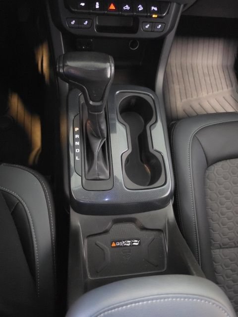 Used 2021 Chevrolet Colorado Z71 AWD/4WD image 25