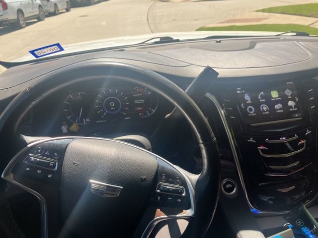 Used 2018 Cadillac Escalade ESV Premium Luxury AWD/4WD image 5