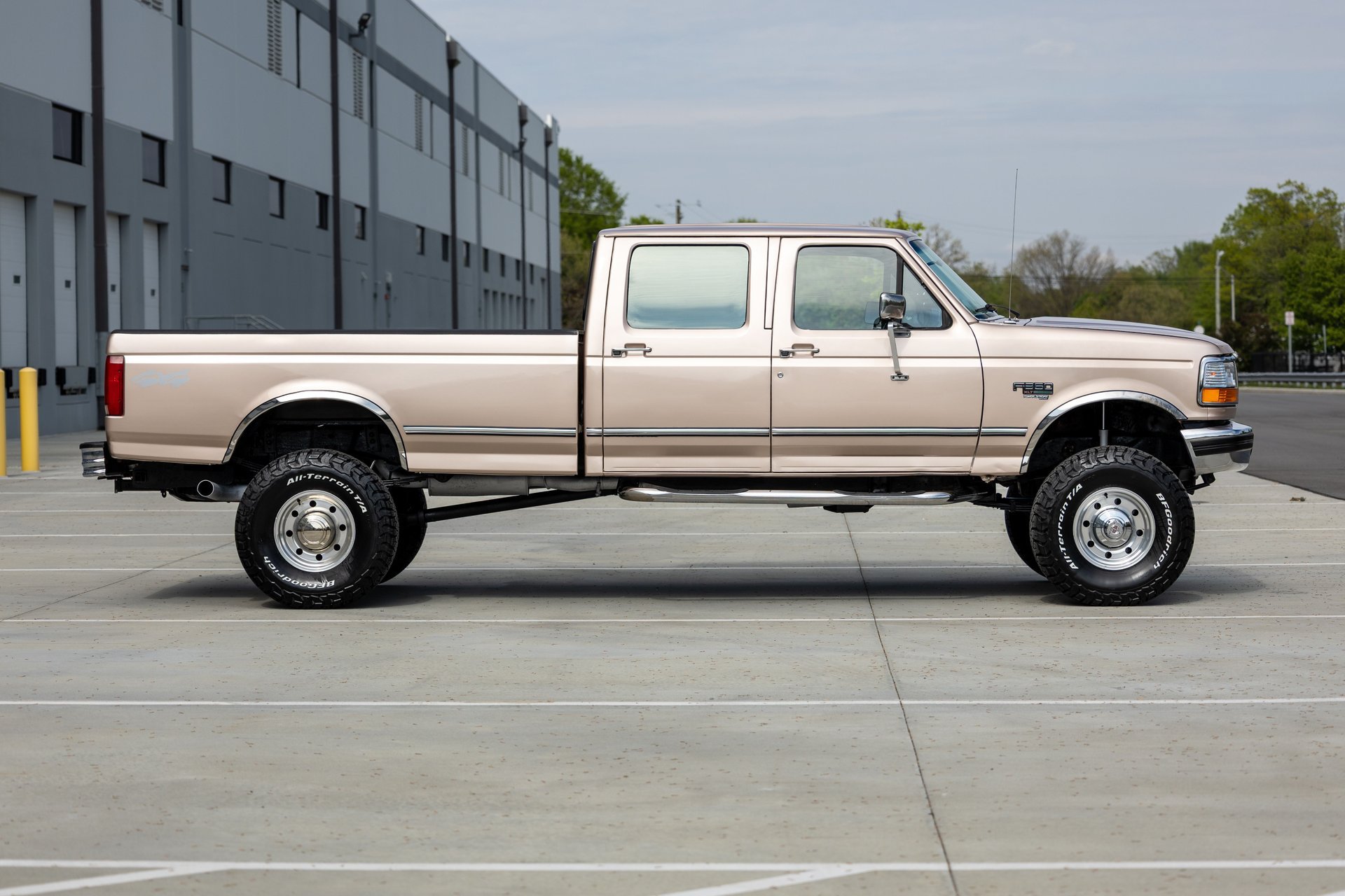 Used 1997 Ford F350 4x4 Crew Cab image 11