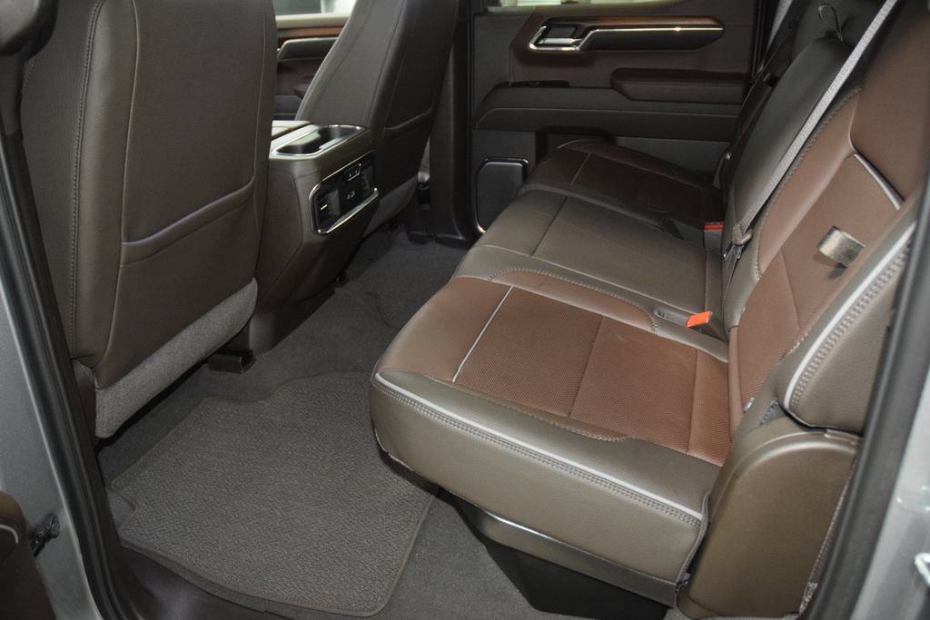 Used 2024 GMC Sierra 1500 Denali AWD/4WD image 46