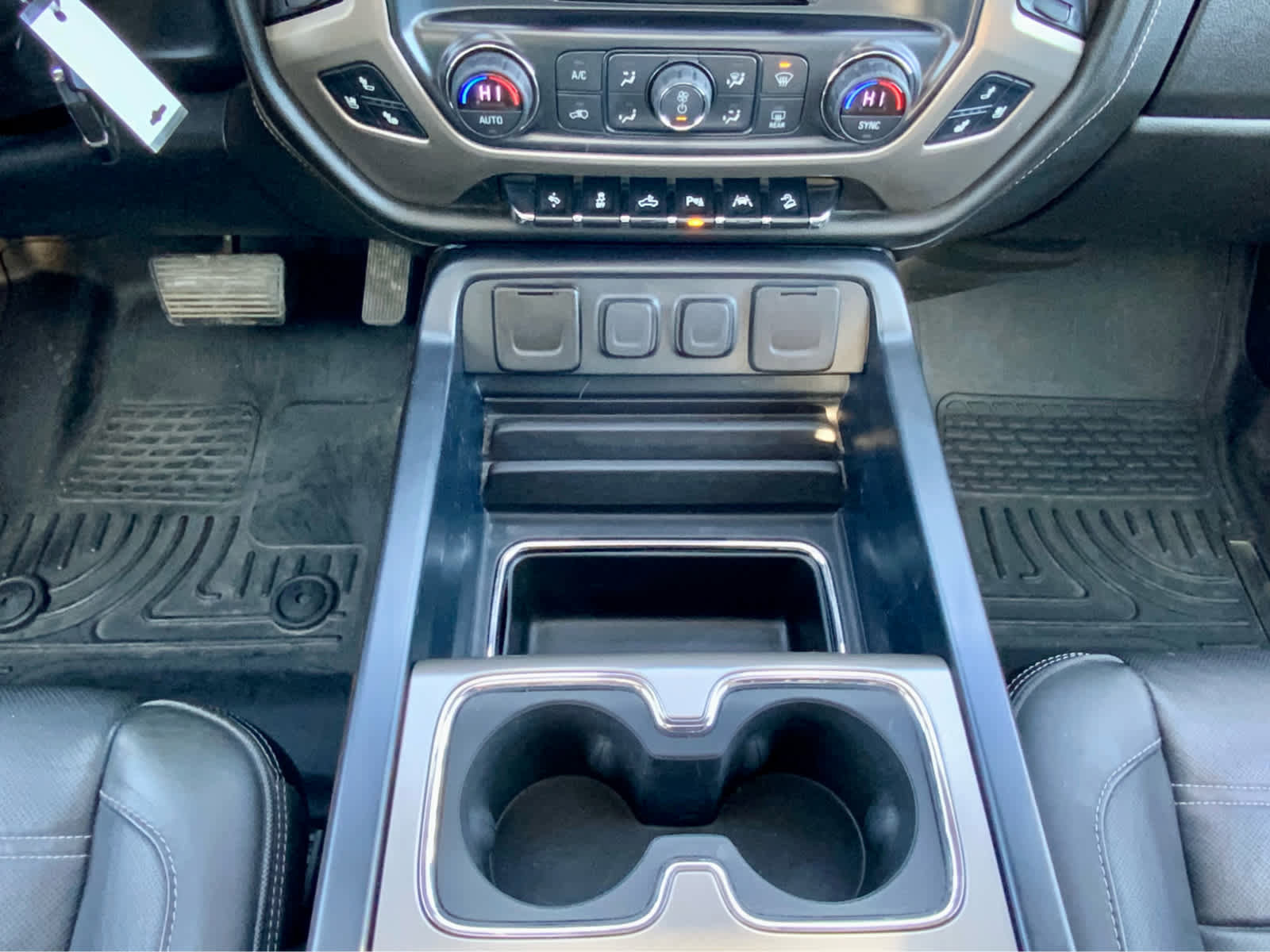 Used 2018 GMC Sierra 1500 Denali image 47