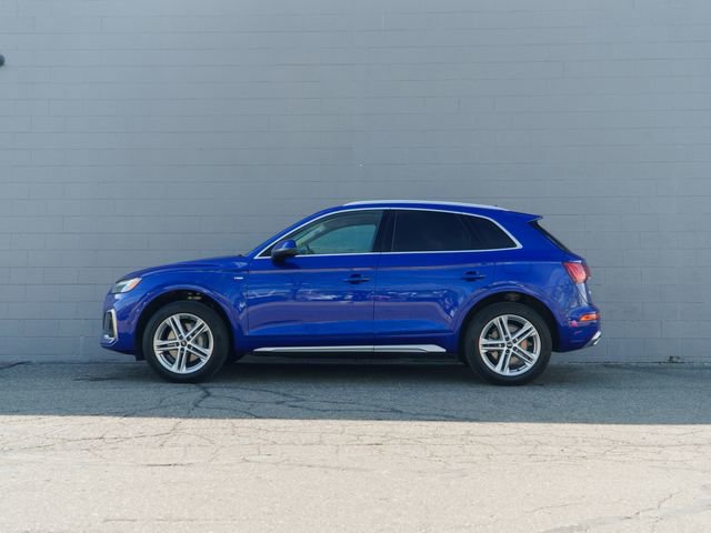 Used 2023 Audi Q5 e Prestige w/ Prestige Package AWD/4WD image 2