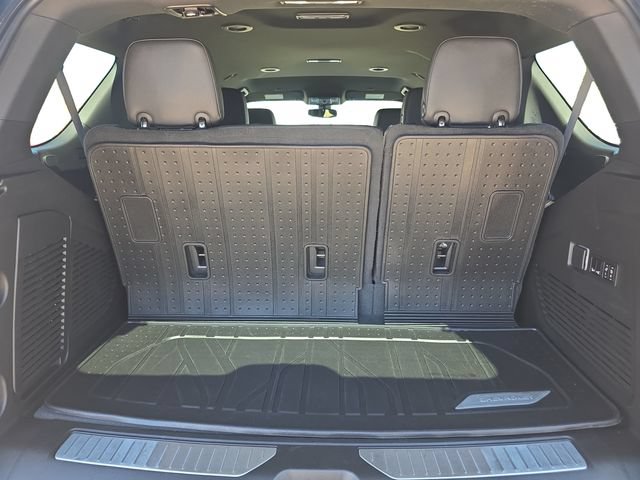 Used 2022 Chevrolet Tahoe RST w/ Luxury Package AWD/4WD image 19