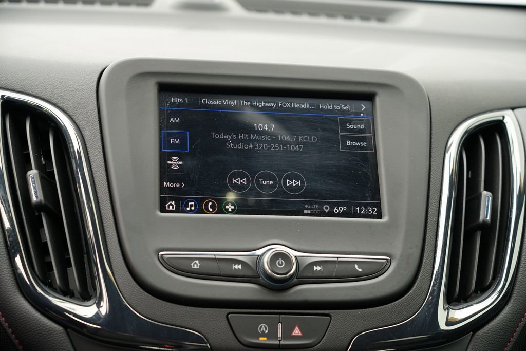 Certified 2024 Chevrolet Equinox RS image 21