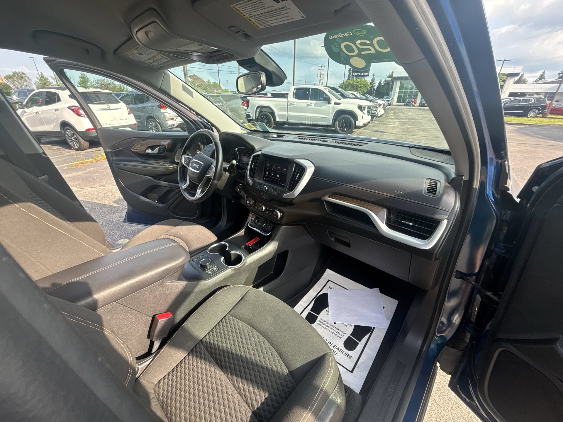 Certified 2020 GMC Terrain SLE w/ Driver Convenience Package FWD image 28