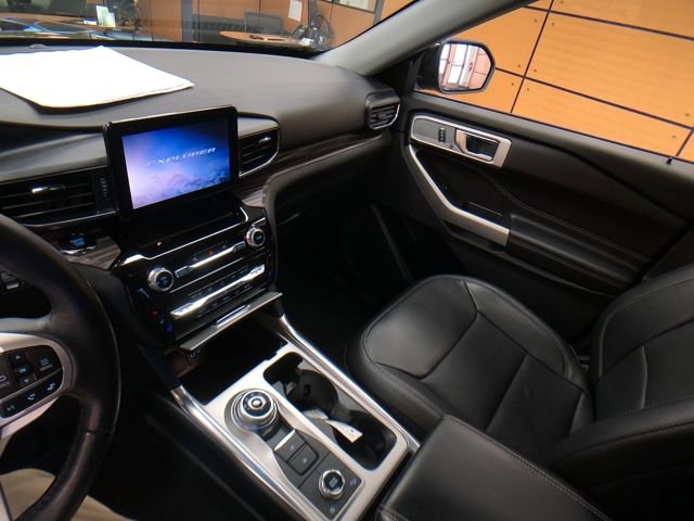 Certified 2022 Ford Explorer Limited image 18