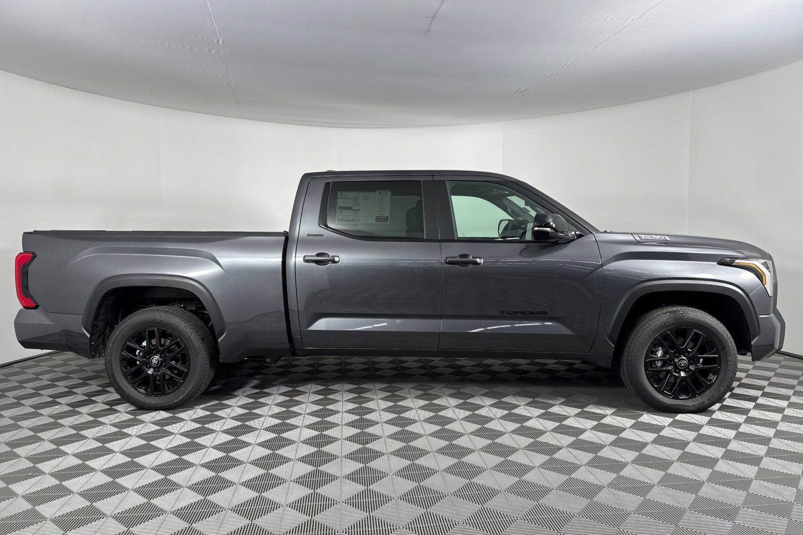 New 2026 Toyota Tundra Limited image 3
