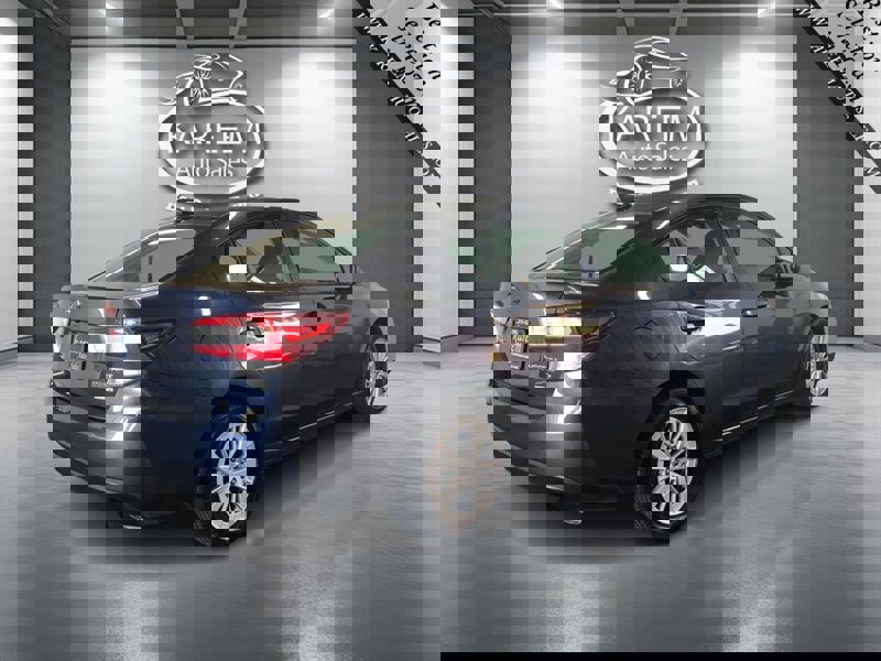 Used 2017 Subaru Impreza 2.0i Premium image 5
