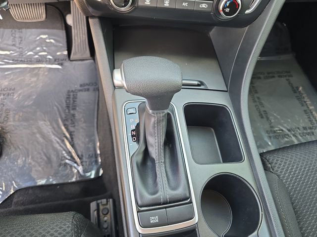 Used 2018 Kia Optima LX w/ 17" Alloy Wheels Package FWD image 19