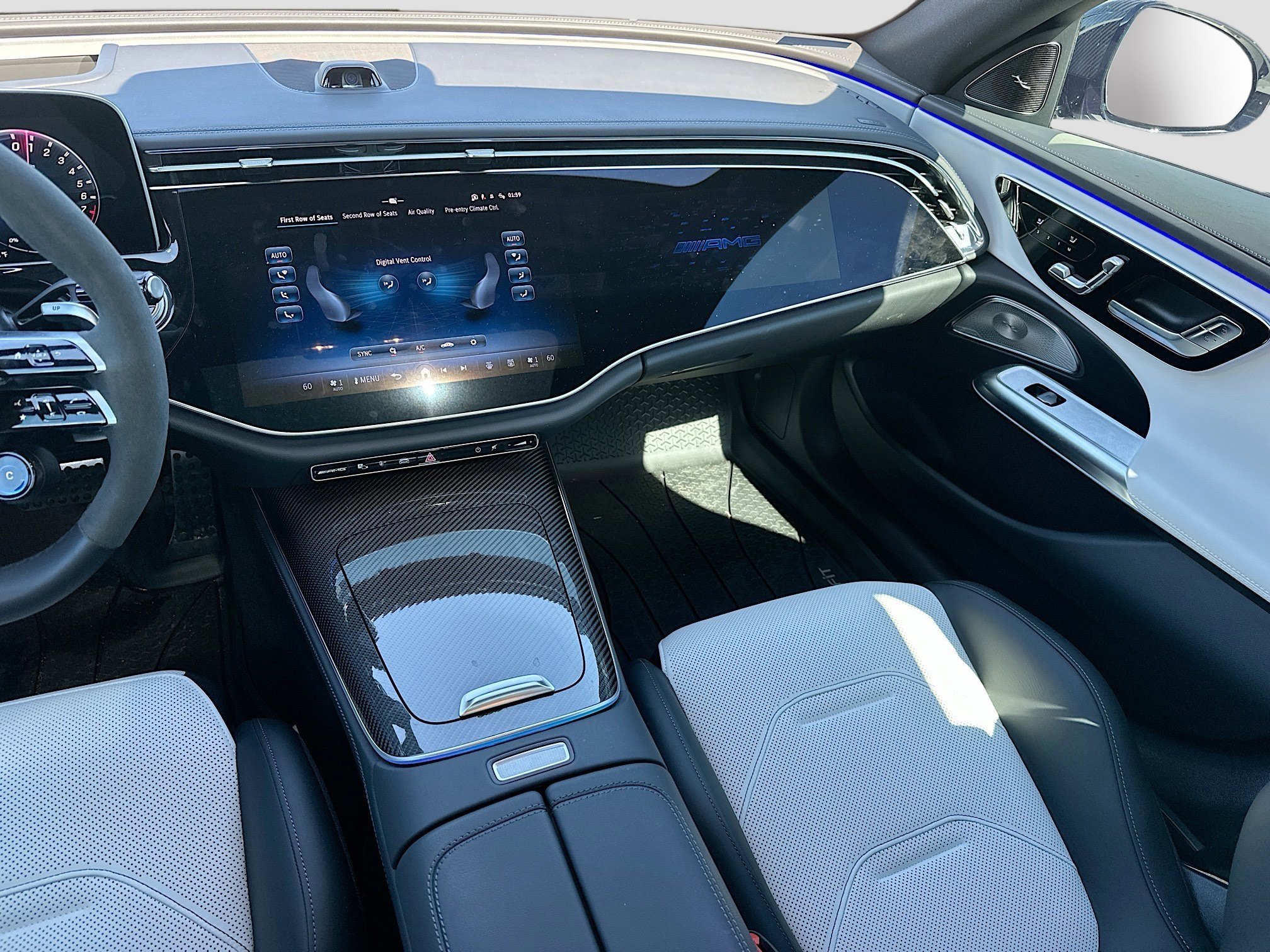 Used 2025 Mercedes-Benz E 53 AMG e 4MATIC Sedan image 15