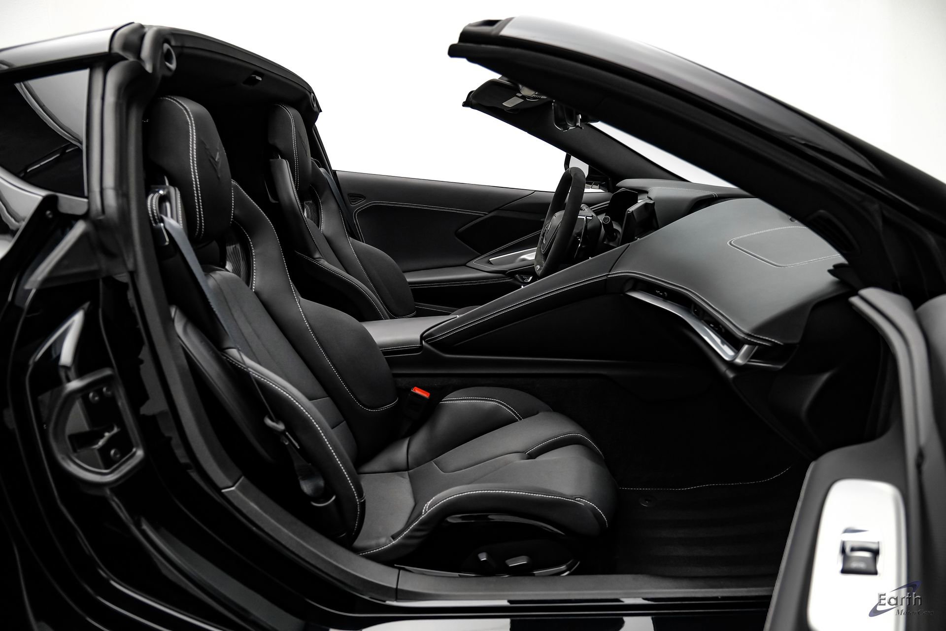 Used 2025 Chevrolet Corvette Z06 RWD image 59
