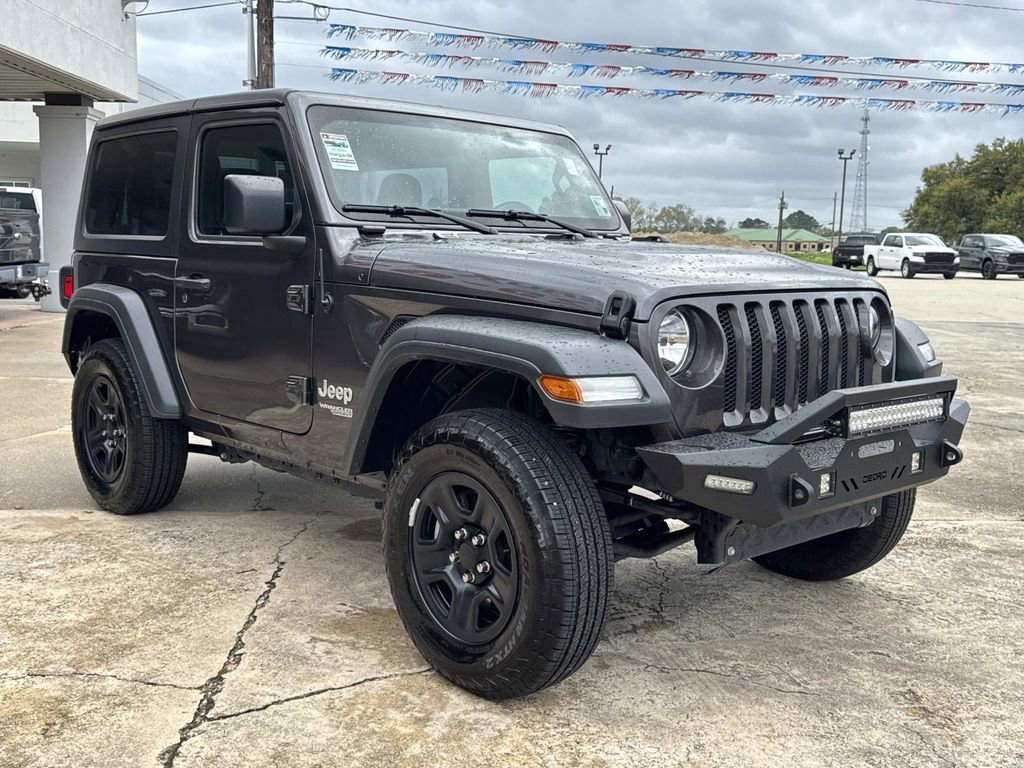Used 2020 Jeep Wrangler Sport image 2