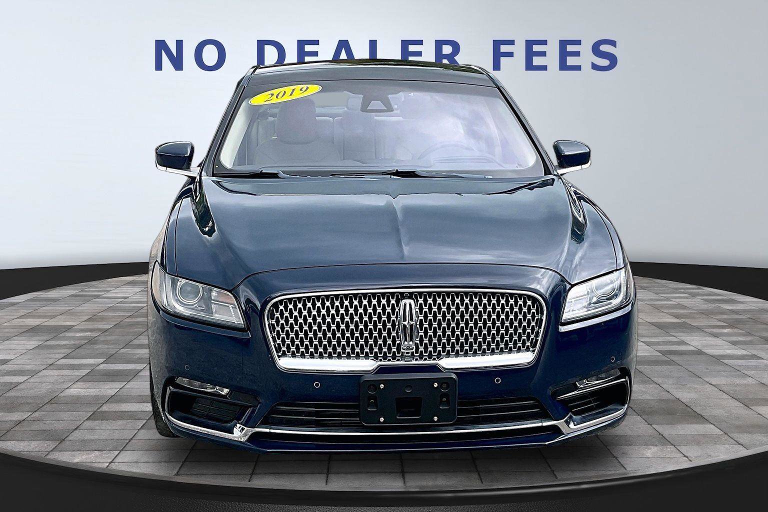 Used 2019 Lincoln Continental Reserve AWD/4WD video 2