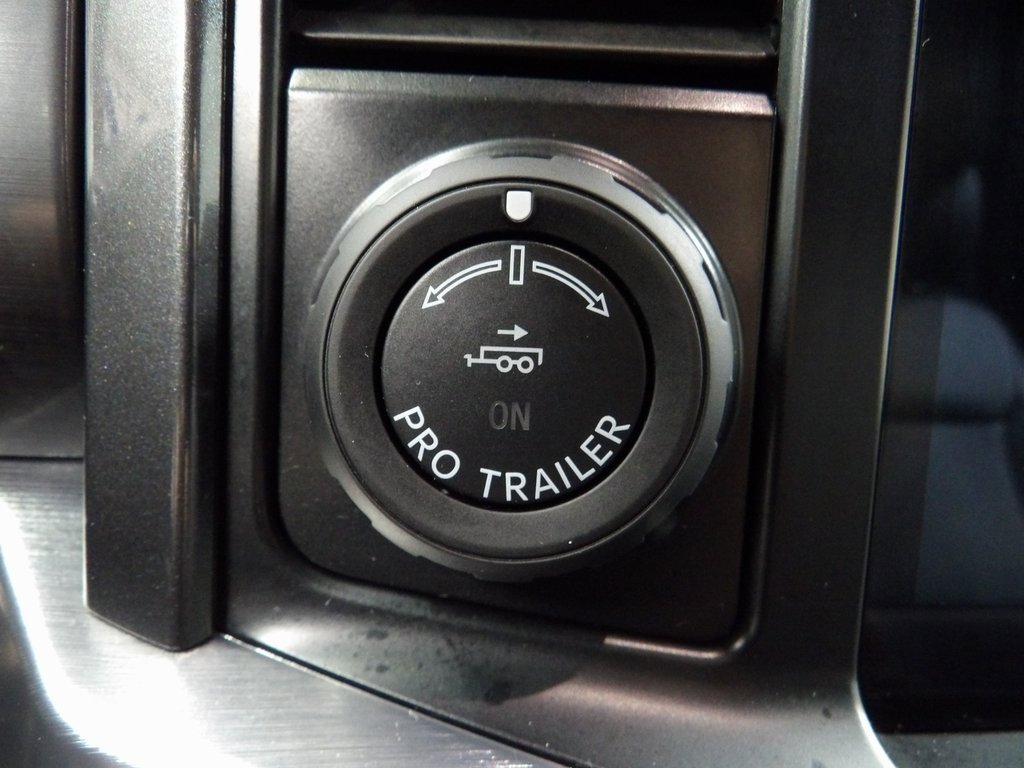 Used 2022 Ford F150 Lariat image 46