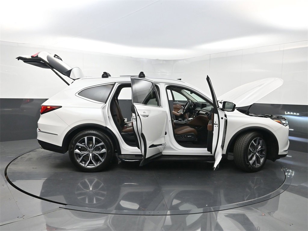 Used 2024 Acura MDX SH-AWD w/ Technology Package image 43