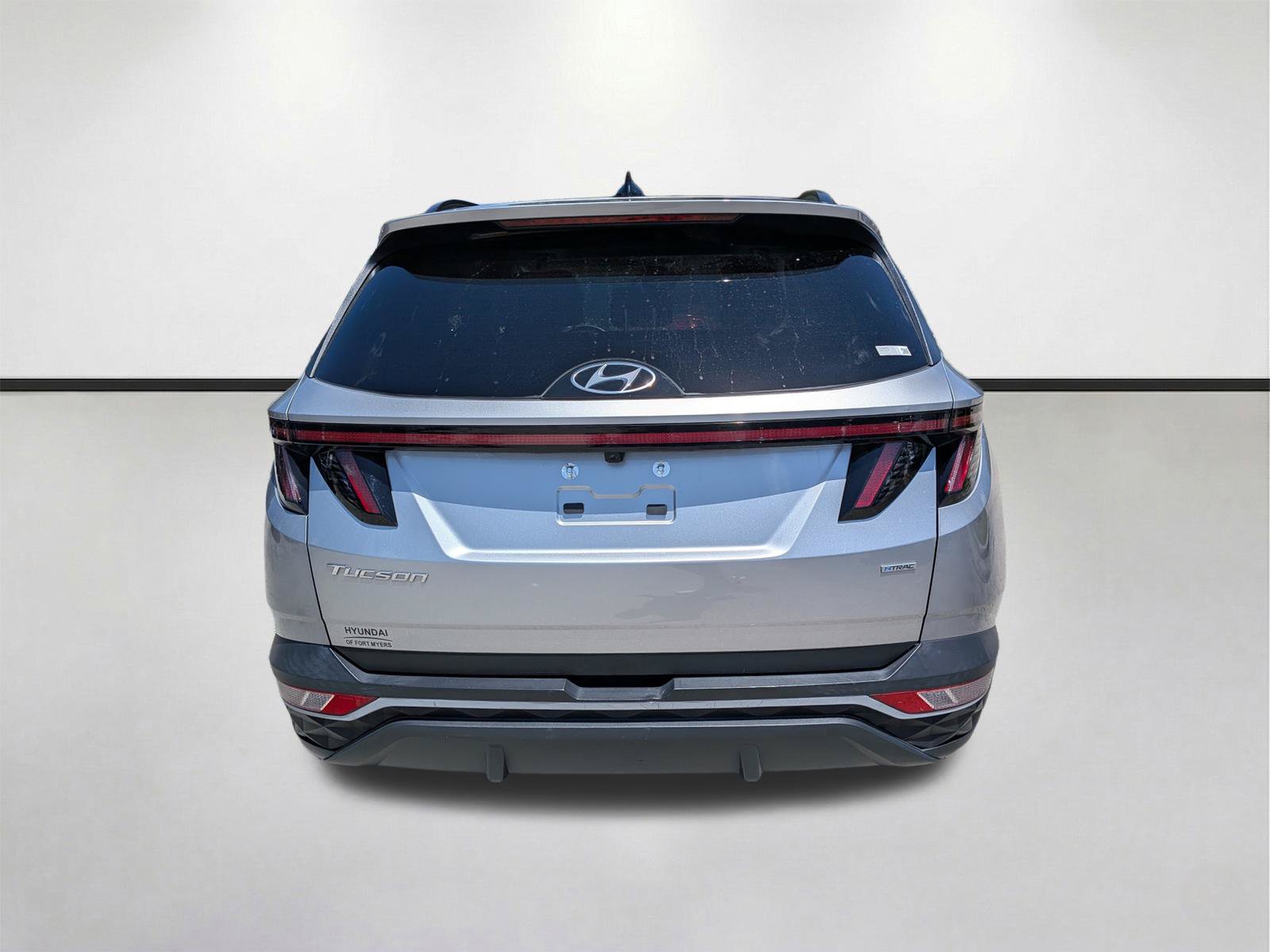 Used 2024 Hyundai Tucson SEL w/ Convenience Package AWD/4WD image 5
