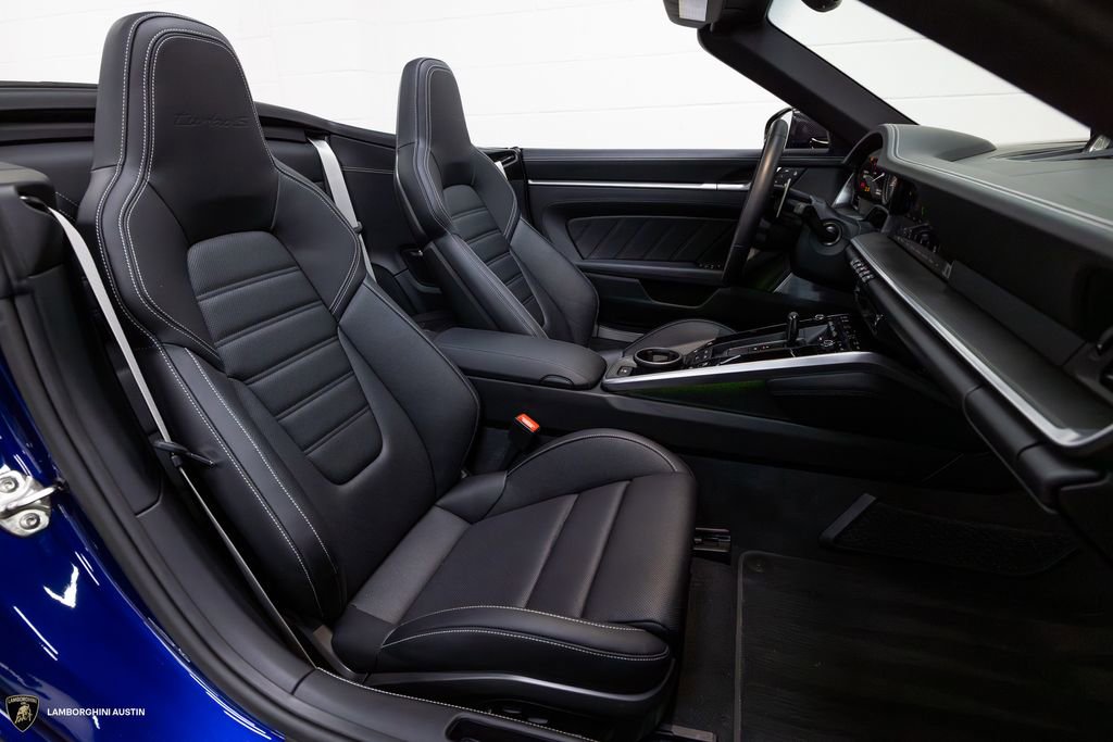 Used 2025 Porsche 911 Turbo S AWD/4WD image 31