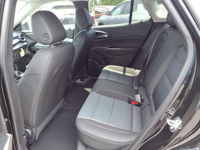 New 2026 Chevrolet Trax LT w/ Driver Confidence Package FWD image 16
