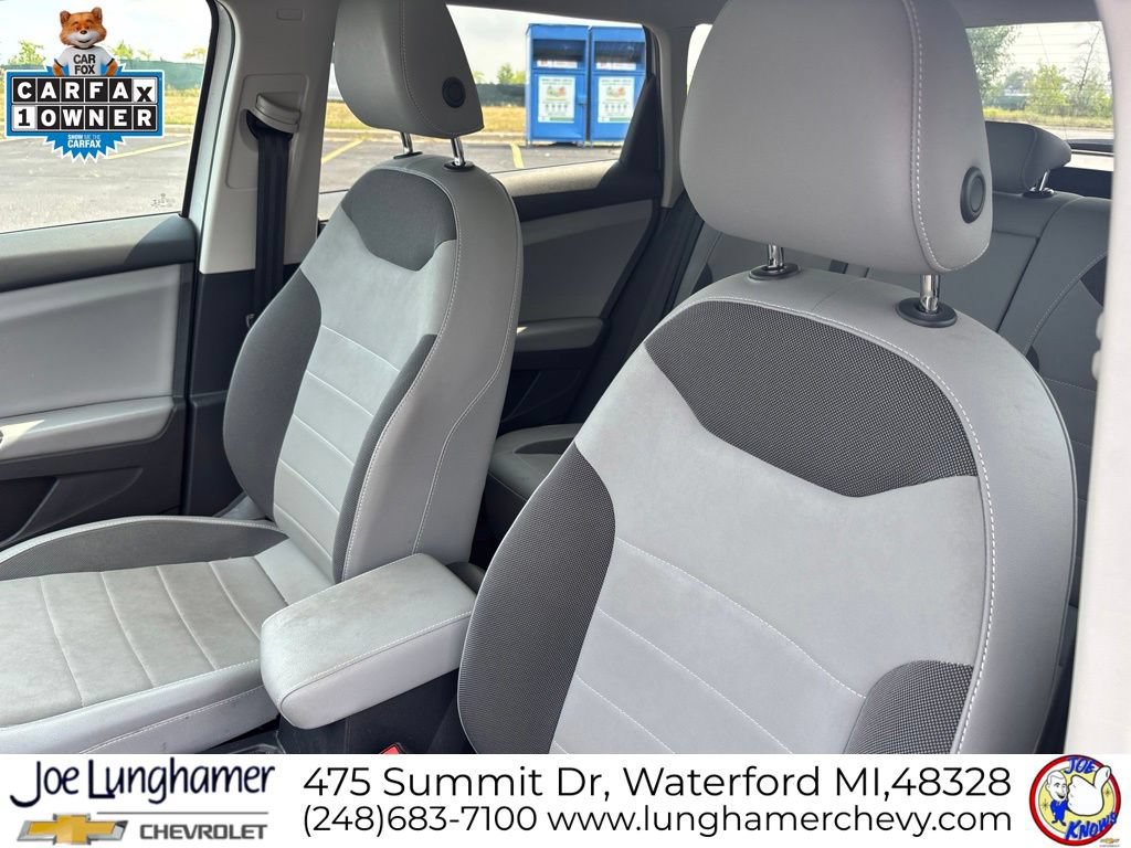 Used 2022 Volkswagen Taos SE w/ Panoramic Sunroof Package AWD/4WD image 14