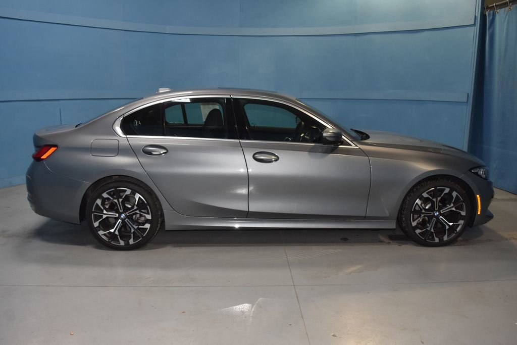 Certified 2025 BMW 330i xDrive Sedan w/ Premium Package image 21