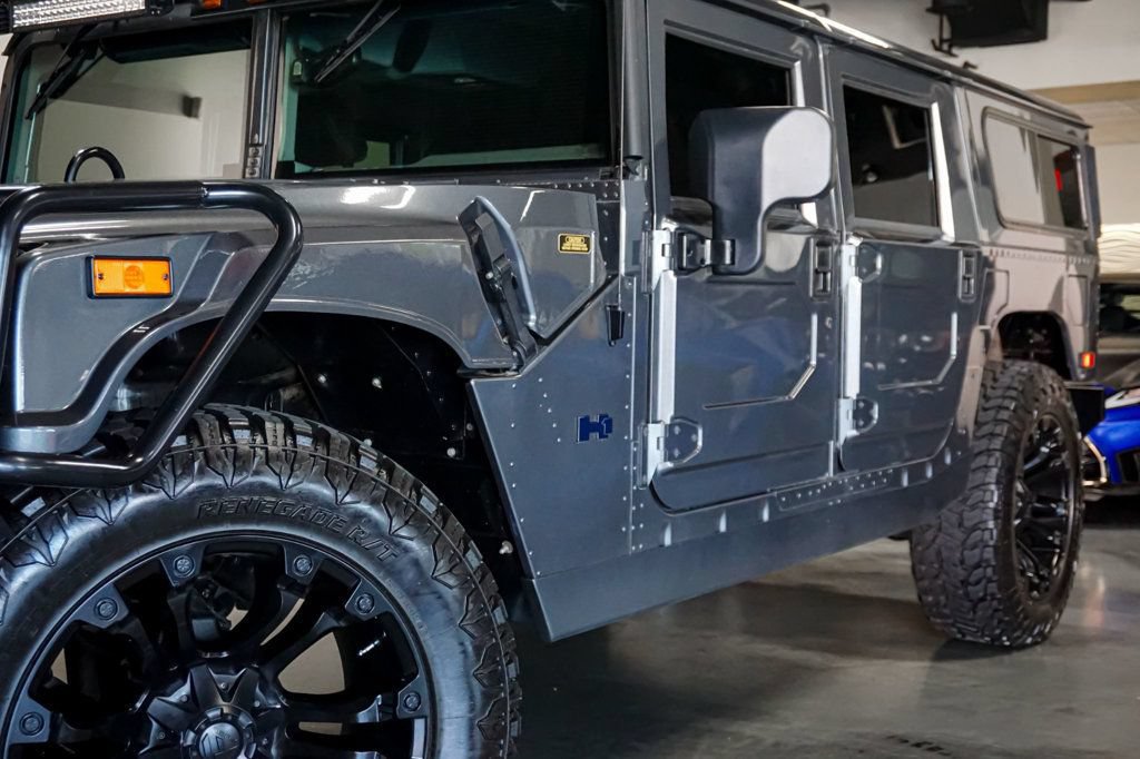 Used 2003 HUMMER H1 4-Door Wagon AWD/4WD image 95
