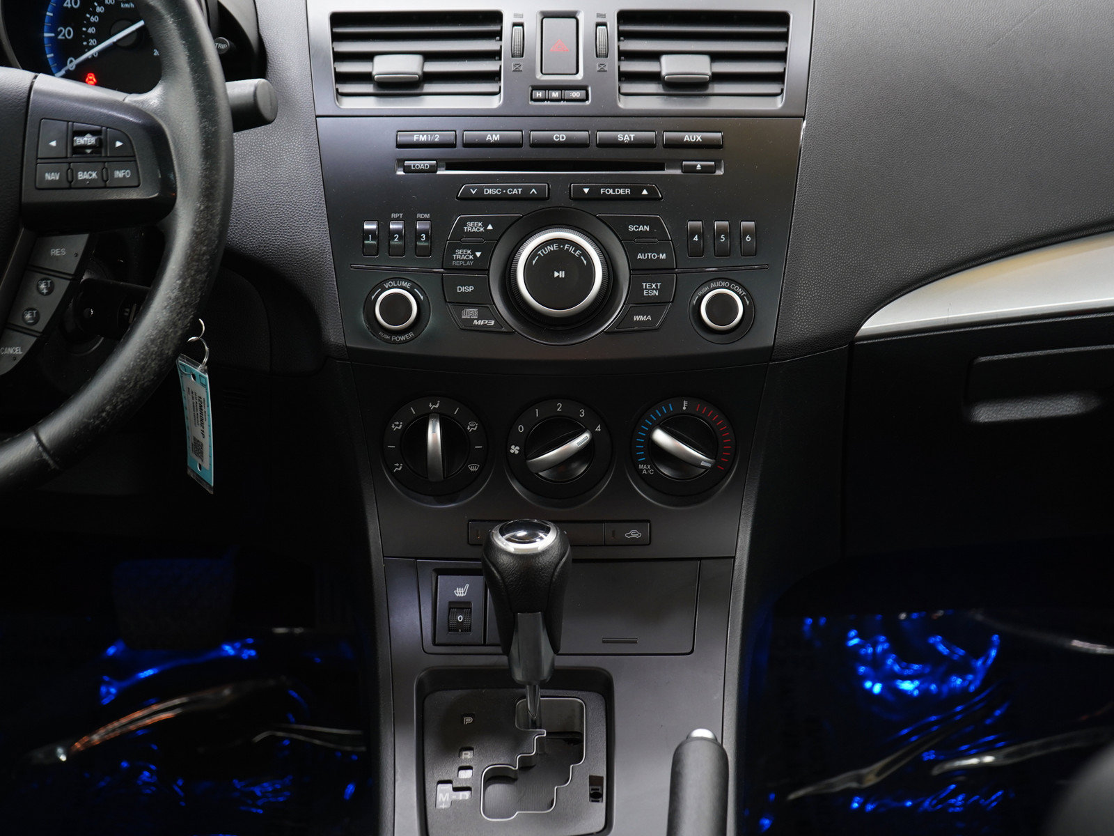 Used 2012 MAZDA MAZDA3 i Grand Touring w/ Tech Pkg FWD image 15