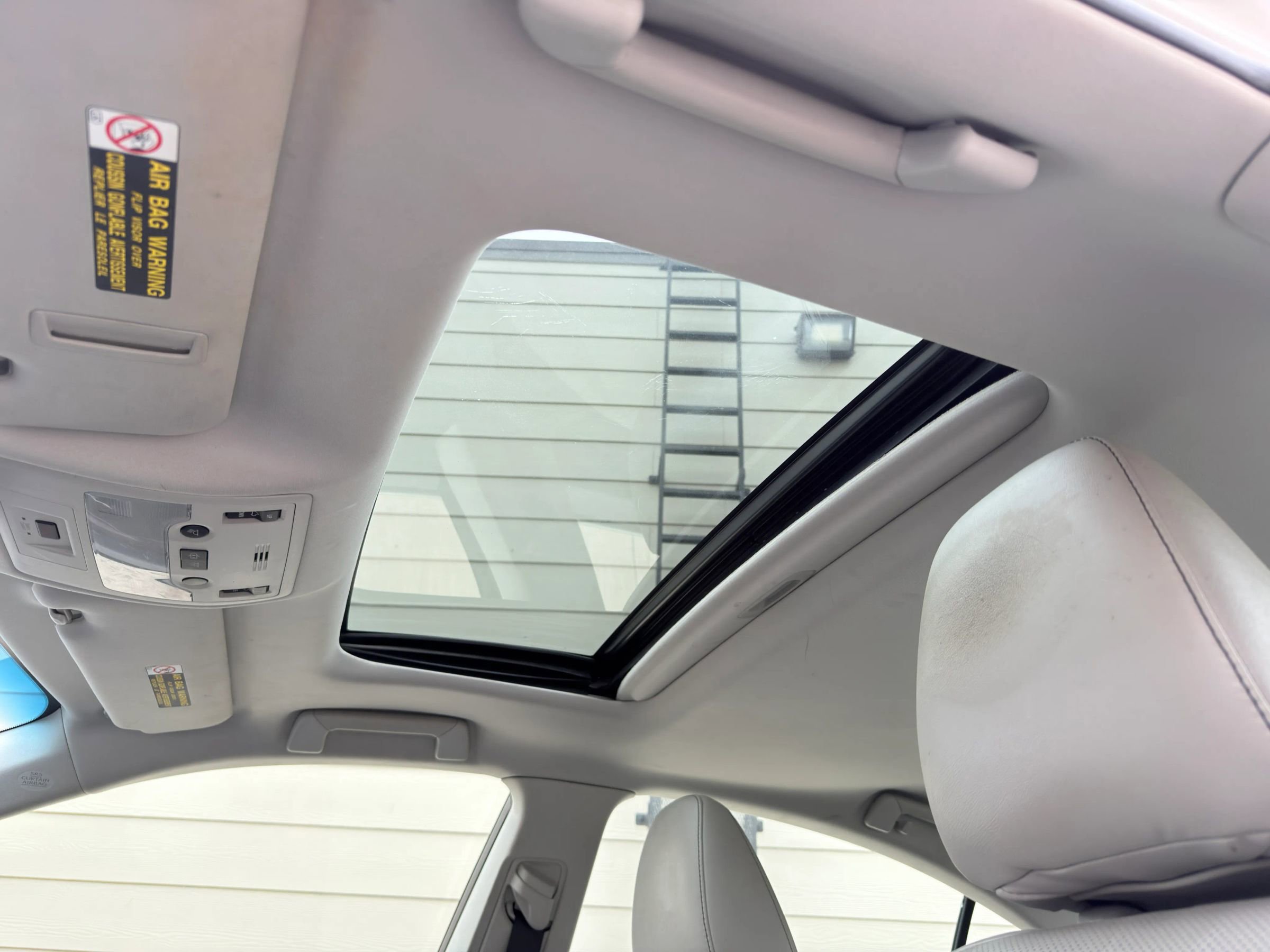 Used 2015 Lexus ES 350 w/ Luxury Package image 27