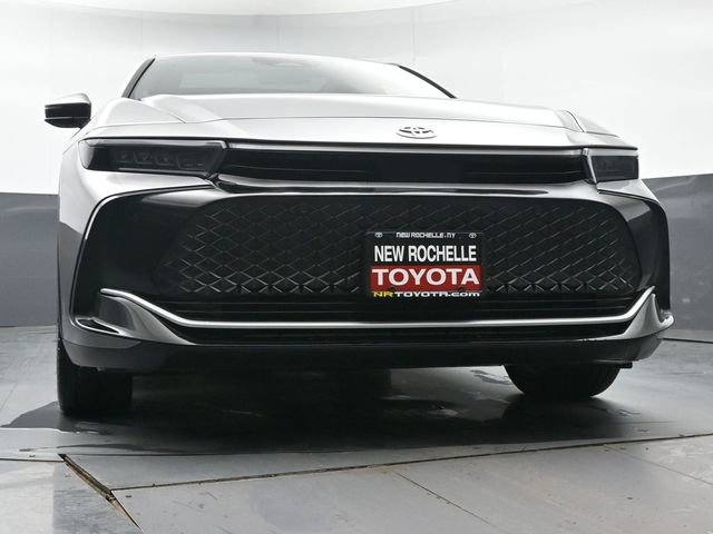 Used 2024 Toyota Crown Limited AWD/4WD image 41