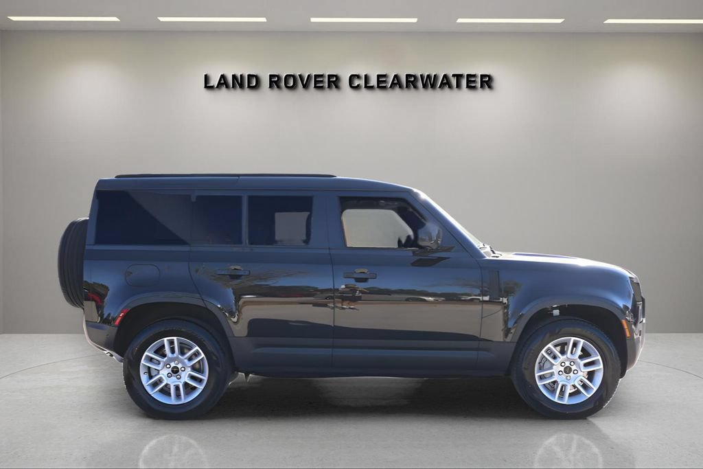 Used 2026 Land Rover Defender 110 S AWD/4WD image 6