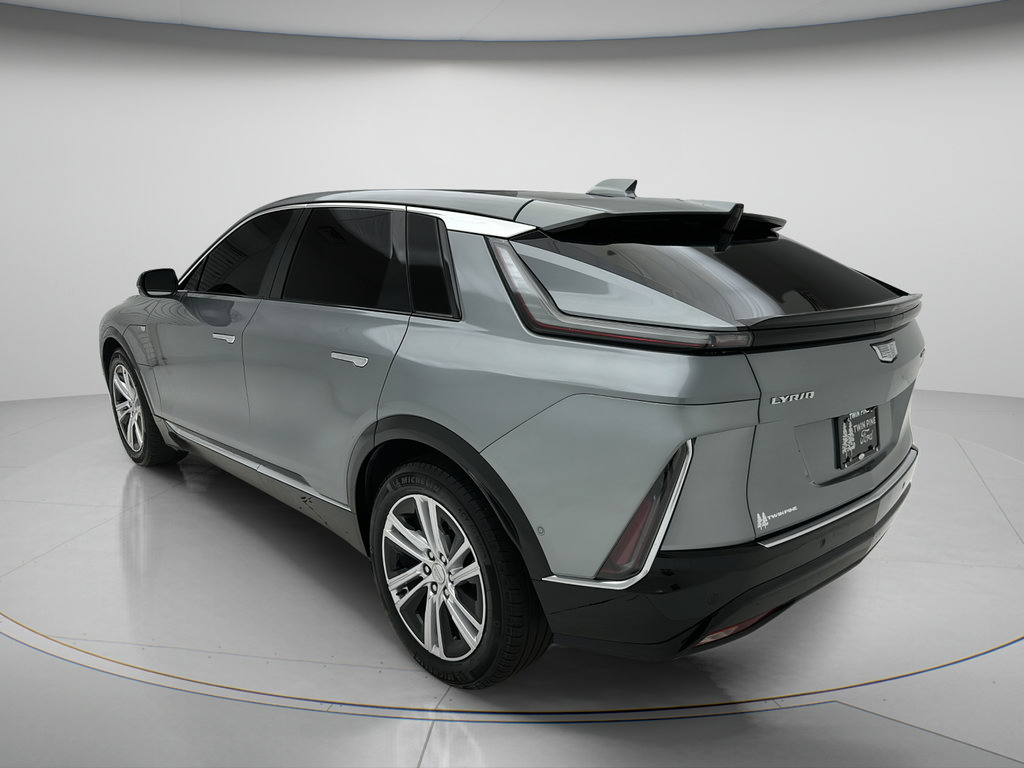 Used 2024 Cadillac Lyriq Tech w/ Driver Assist Package AWD/4WD image 4