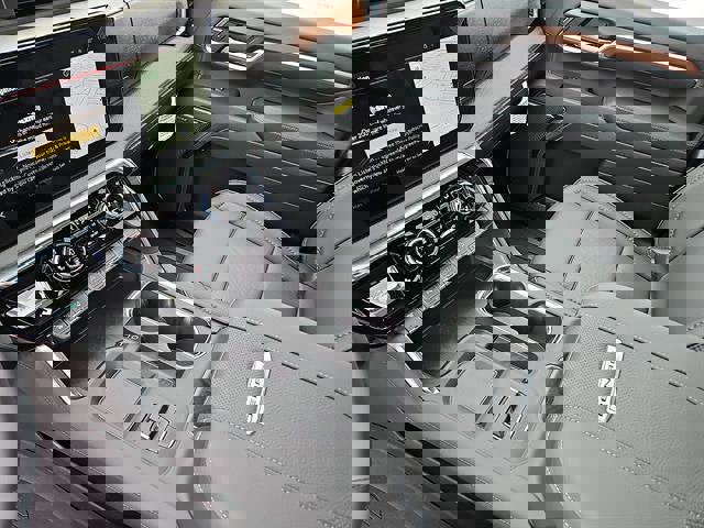 New 2025 GMC Sierra 2500 Denali w/ Denali Reserve Package image 24