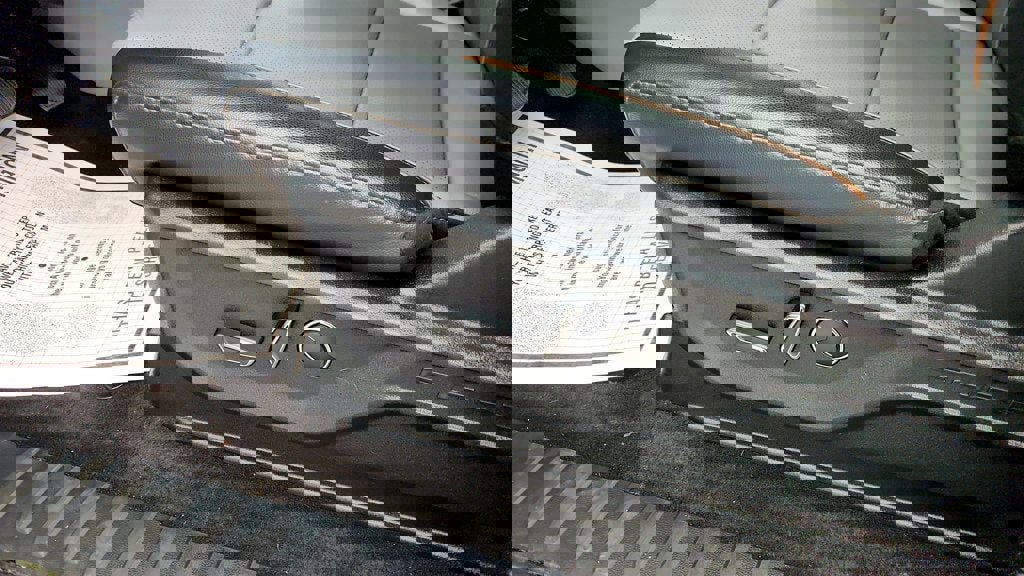 Used 2025 Ford F150 Lariat w/ Equipment Group 502A High image 11