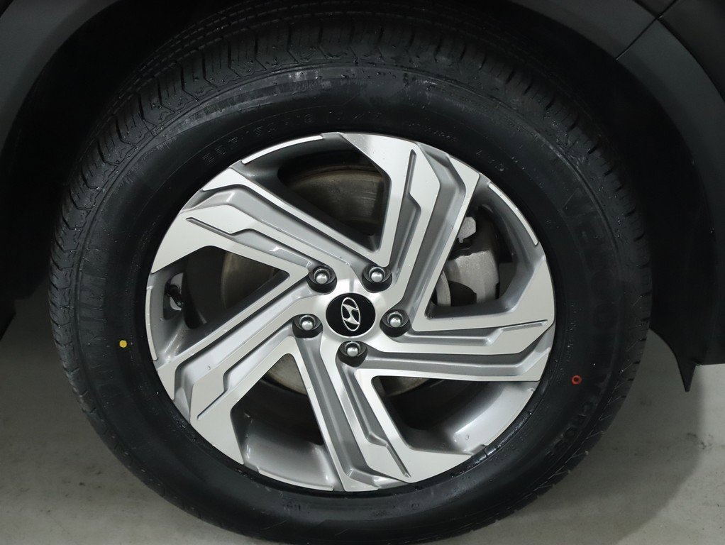 Used 2023 Hyundai Santa Fe SEL image 10