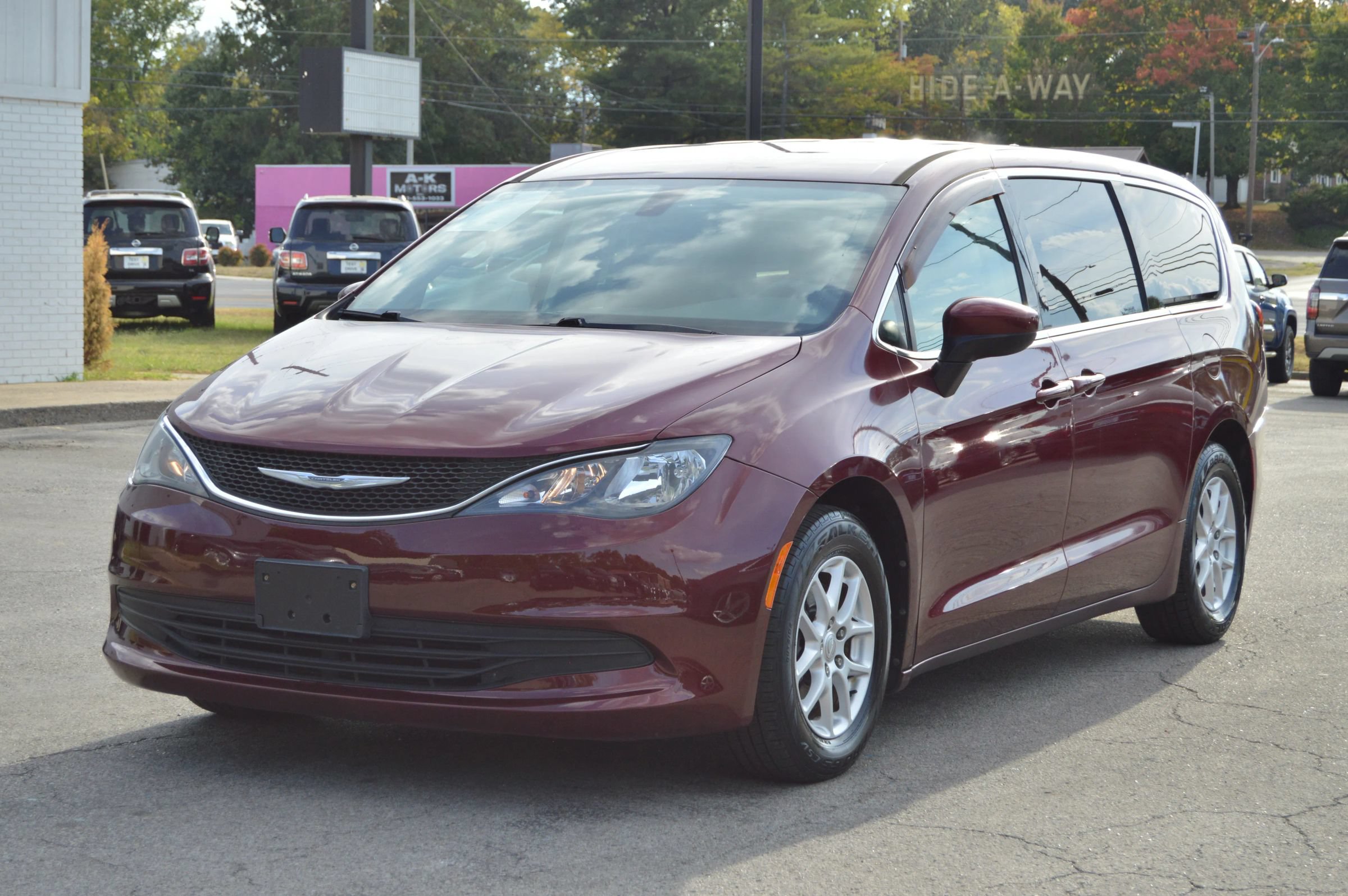 Used 2017 Chrysler Pacifica Touring