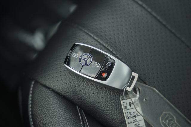 Certified 2022 Mercedes-Benz E 350 4MATIC Sedan image 45