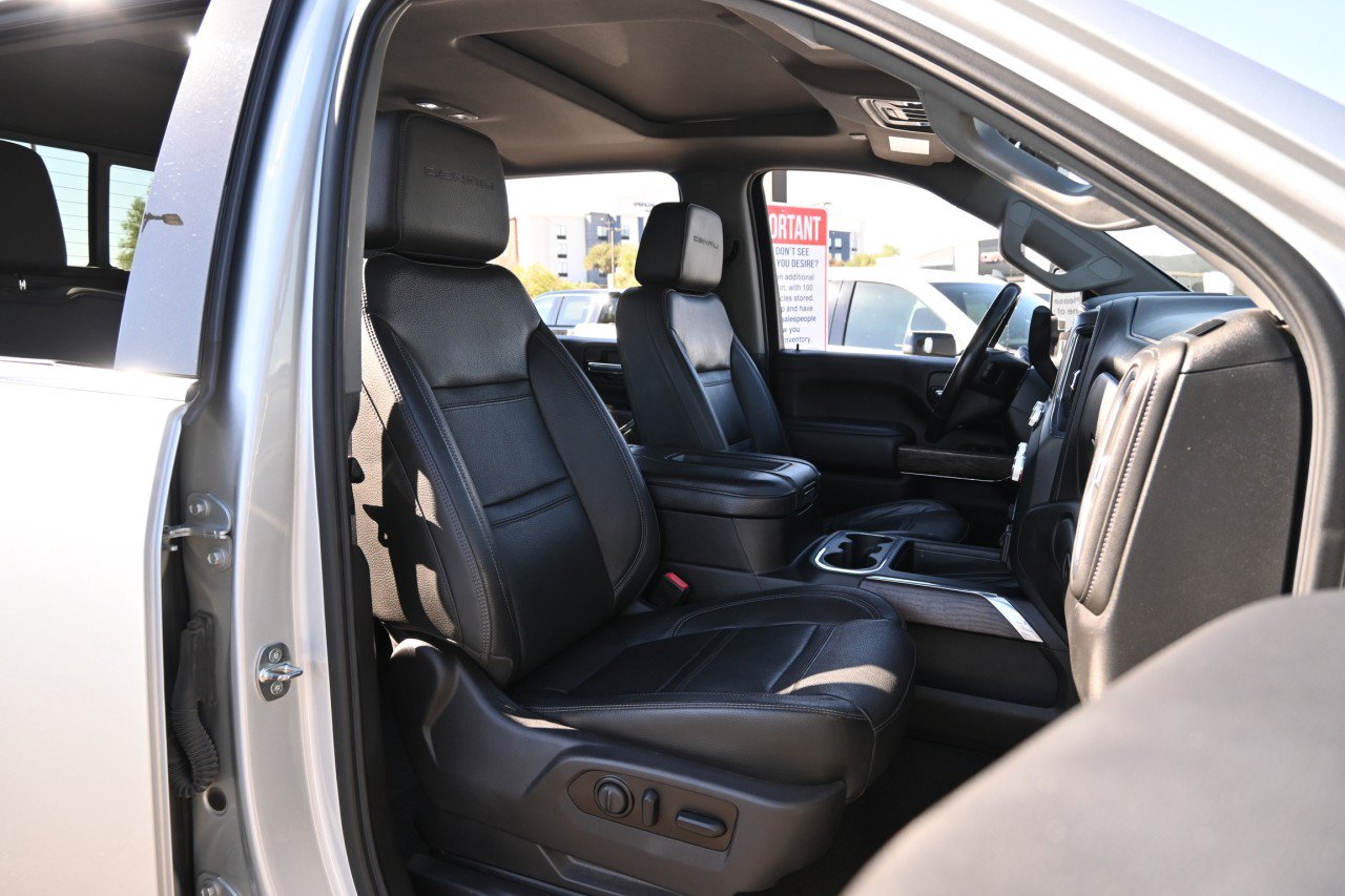 Used 2020 GMC Sierra 2500 Denali w/ Denali Ultimate Package AWD/4WD image 25