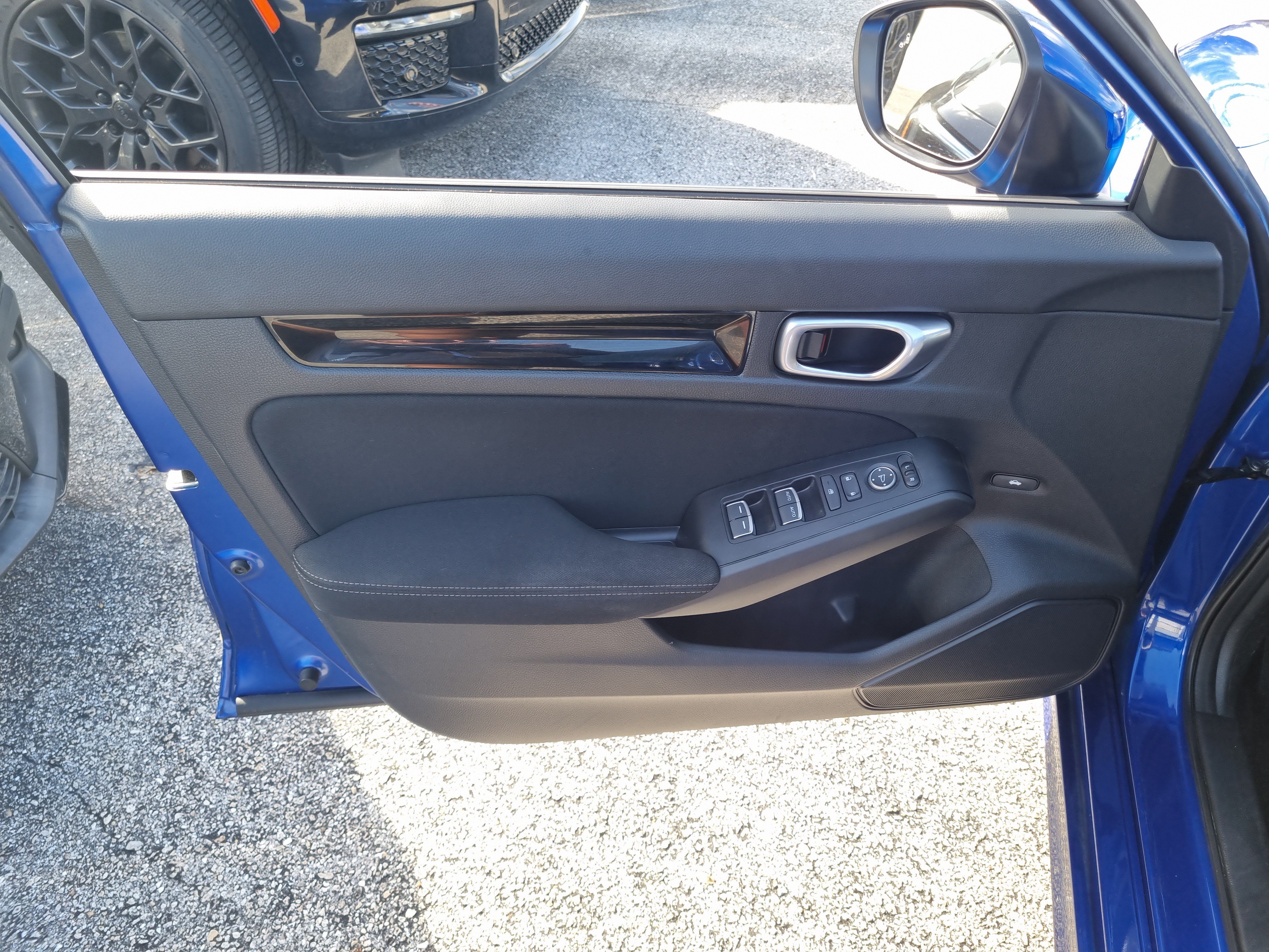 Used 2023 Honda Civic EX image 22